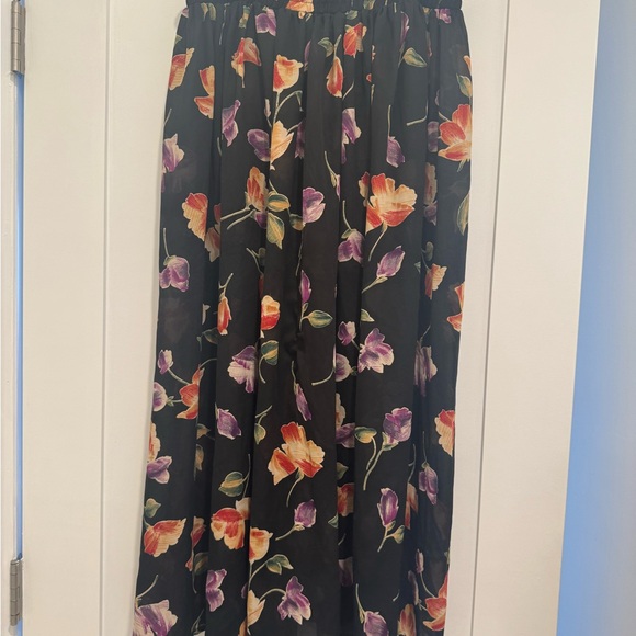 Kathie Lee Collection Black Maxi Skirt with Floral Design - Picture 1 of 3